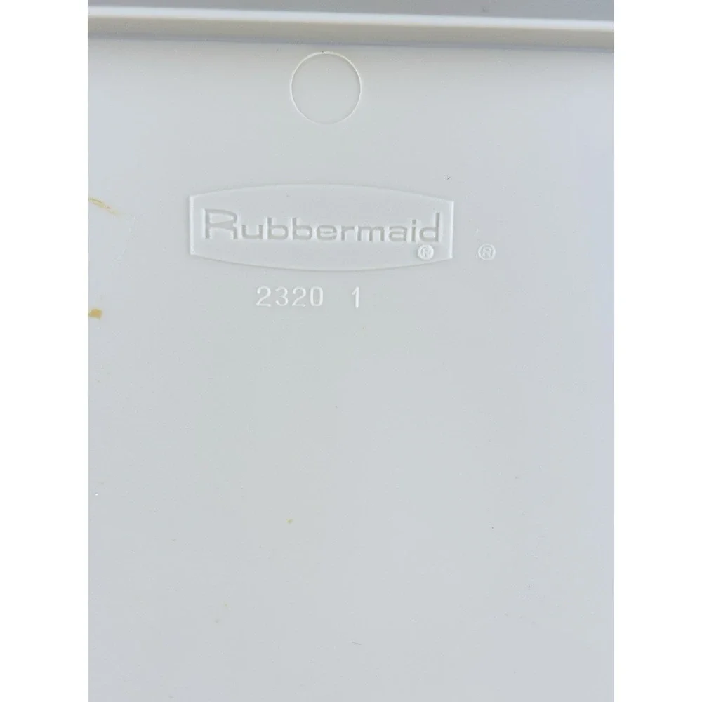 Vintage 1980s Rubbermaid Clean Up Caddy Tan Plastic Wall Mounts #2320